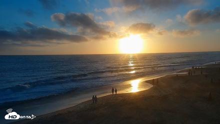 Carlsbad Beach Surf Live Webcam - Jul 7, 2026, 7:51pm PDT