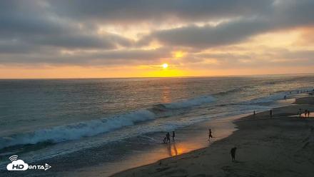 Carlsbad Beach Surf Live Webcam - Jul 26, 2026, 7:41pm PDT
