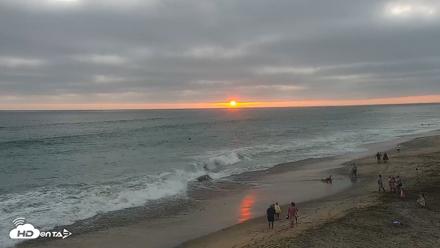 Carlsbad Beach Surf Live Webcam - Jul 29, 2026, 7:46pm PDT