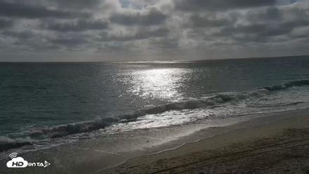 Carlsbad Beach Surf Live Webcam - Aug 12, 2026, 5:34pm PDT