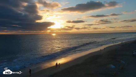 Carlsbad Beach Surf Live Webcam - Aug 14, 2026, 7:18pm PDT