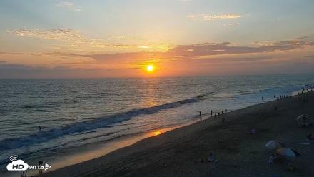 Carlsbad Beach Surf Live Webcam - Aug 5, 2026, 7:37pm PDT