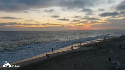 Carlsbad Beach Surf Live Webcam - Jul 4, 2026, 8:07pm PDT