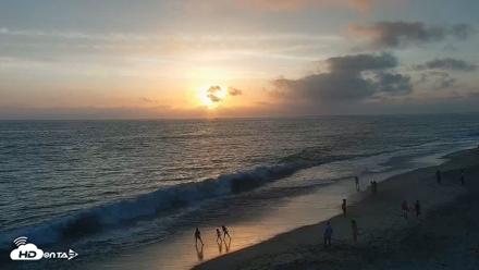 Carlsbad Beach Surf Live Webcam - Aug 10, 2026, 7:29pm PDT