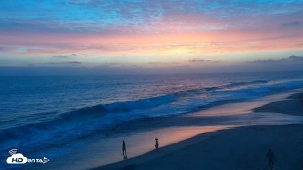 Carlsbad Beach Surf Live Webcam - Jul 25, 2026, 8:06pm PDT