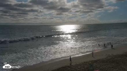 Carlsbad Beach Surf Live Webcam - Aug 14, 2026, 5:49pm PDT