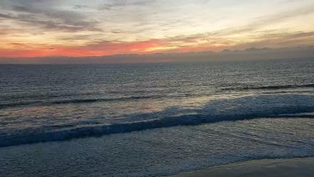 Carlsbad Beach Surf Live Webcam - Feb 14, 2026, 5:53pm PST