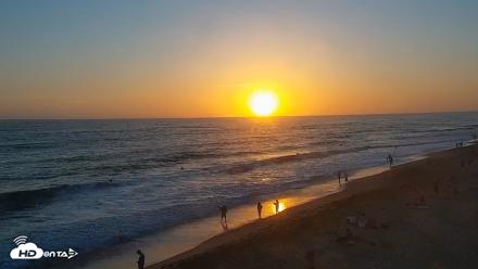 Carlsbad Beach Surf Live Webcam - Jul 23, 2026, 7:47pm PDT