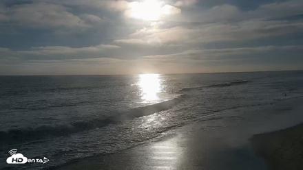 Carlsbad Beach Surf Live Webcam - Jun 11, 2026, 6:55pm PDT
