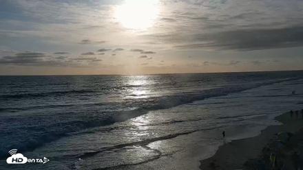 Carlsbad Beach Surf Live Webcam - May 25, 2026, 6:48pm PDT