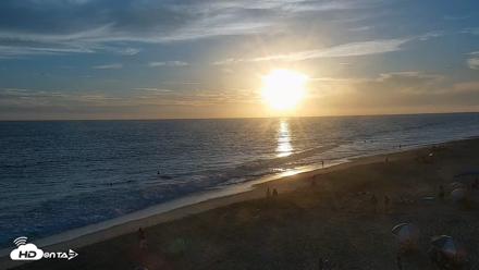 Carlsbad Beach Surf Live Webcam - Jul 4, 2026, 7:50pm PDT