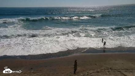 Carlsbad Beach Surf Live Webcam - Sep 8, 2026, 3:29pm PDT