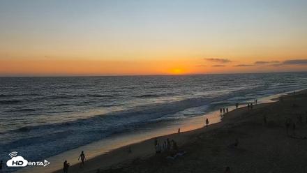 Carlsbad Beach Surf Live Webcam - Jul 22, 2026, 7:56pm PDT
