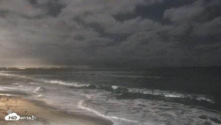 Carlsbad Beach Surf Live Webcam - Sep 22, 2026, 9:44pm PDT