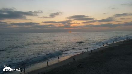 Carlsbad Beach Surf Live Webcam - Jul 31, 2026, 7:49pm PDT