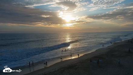 Carlsbad Beach Surf Live Webcam - Jul 20, 2026, 7:27pm PDT