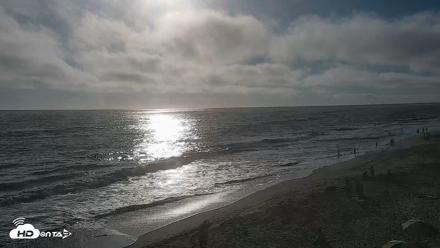 Carlsbad Beach Surf Live Webcam - Jul 22, 2026, 6:33pm PDT