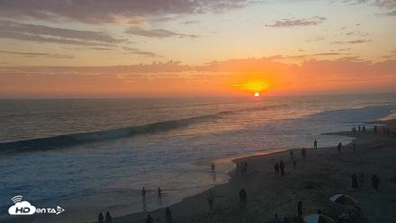 Carlsbad Beach Surf Live Webcam - Jun 23, 2026, 8:01pm PDT