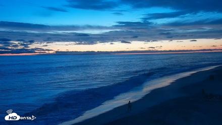 Carlsbad Beach Surf Live Webcam - Aug 13, 2026, 8:05pm PDT