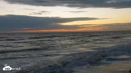 Carlsbad Beach Surf Live Webcam - Sep 8, 2026, 7:15pm PDT