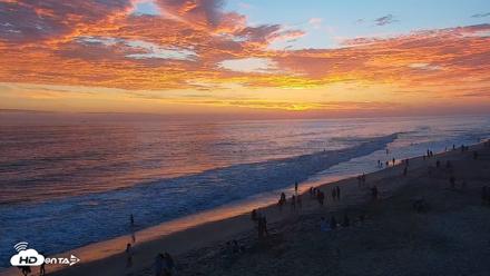 Carlsbad Beach Surf Live Webcam - Jul 20, 2026, 8:03pm PDT
