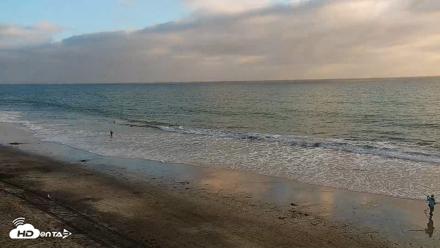 Carlsbad Beach Surf Live Webcam - Sep 14, 2026, 6:00pm PDT
