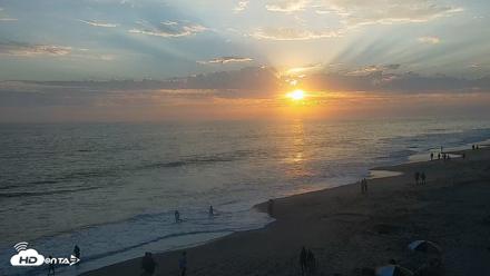 Carlsbad Beach Surf Live Webcam - Jun 23, 2026, 7:44pm PDT