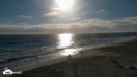 Carlsbad Beach Surf Live Webcam - Jul 5, 2026, 6:56pm PDT