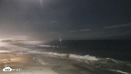 Carlsbad Beach Surf Live Webcam - Jun 26, 2026, 9:18pm PDT