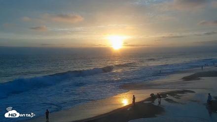 Carlsbad Beach Surf Live Webcam - Jul 25, 2026, 7:43pm PDT