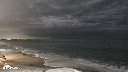 Carlsbad Beach Surf Live Webcam - Jul 1, 2026, 12:50am PDT