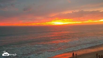 Carlsbad Beach Surf Live Webcam - Sep 27, 2026, 6:53pm PDT