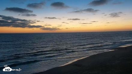 Carlsbad Beach Surf Live Webcam - Sep 1, 2026, 7:44pm PDT