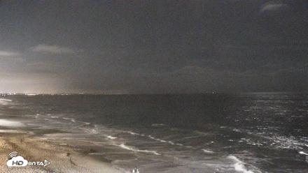 Carlsbad Beach Surf Live Webcam - Sep 19, 2026, 8:20pm PDT