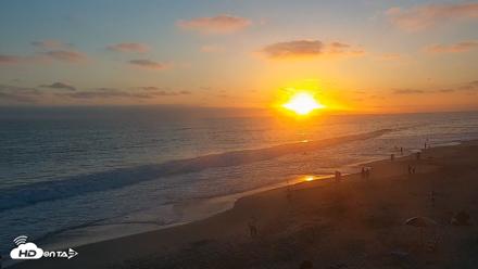 Carlsbad Beach Surf Live Webcam - Jun 22, 2026, 7:55pm PDT