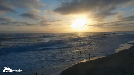Carlsbad Beach Surf Live Webcam - Jun 9, 2026, 7:41pm PDT