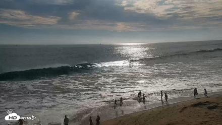 Carlsbad Beach Surf Live Webcam - Jul 20, 2026, 5:40pm PDT