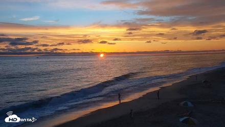 Carlsbad Beach Surf Live Webcam - Aug 13, 2026, 7:37pm PDT