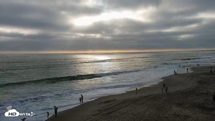 Carlsbad Beach Surf Live Webcam - Jul 8, 2026, 7:01pm PDT