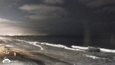 Carlsbad Beach Surf Live Webcam - Sep 3, 2026, 9:19pm PDT