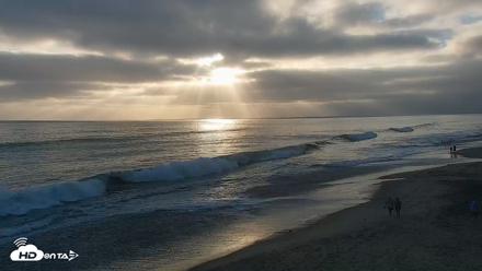 Carlsbad Beach Surf Live Webcam - Jul 27, 2026, 7:07pm PDT