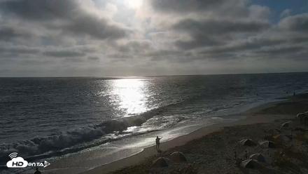 Carlsbad Beach Surf Live Webcam - Jul 13, 2026, 6:36pm PDT