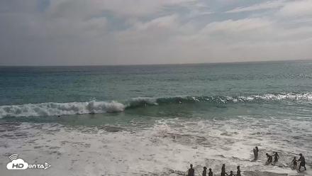Carlsbad Beach Surf Live Webcam - Jul 26, 2026, 4:24pm PDT