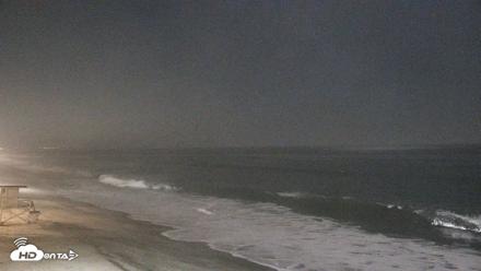 Carlsbad Beach Surf Live Webcam - Aug 26, 2026, 12:11am PDT