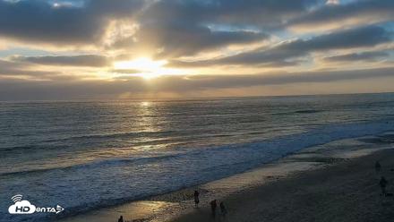 Carlsbad Beach Surf Live Webcam - Sep 13, 2026, 6:40pm PDT