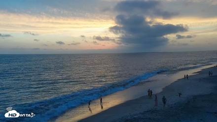 Carlsbad Beach Surf Live Webcam - Aug 10, 2026, 7:42pm PDT