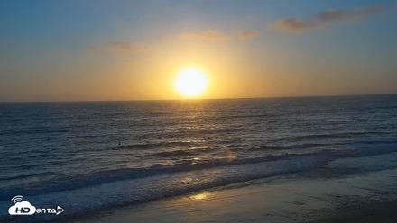 Carlsbad Beach Surf Live Webcam - Sep 29, 2026, 6:25pm PDT