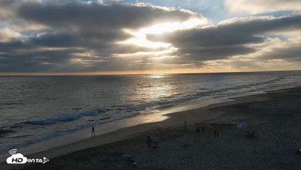 Carlsbad Beach Surf Live Webcam - Jul 5, 2026, 7:19pm PDT