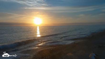 Carlsbad Beach Surf Live Webcam - Aug 21, 2026, 7:14pm PDT