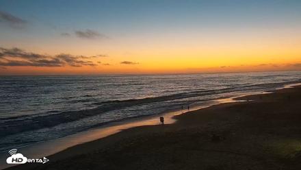 Carlsbad Beach Surf Live Webcam - Jul 7, 2026, 8:36pm PDT